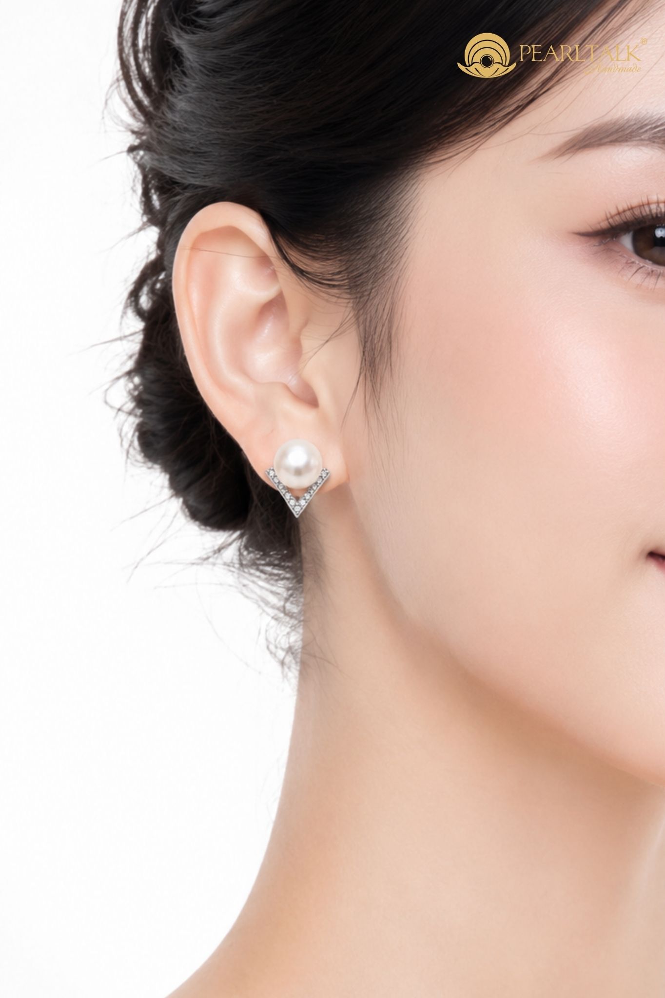 BÔNG TAI NGỌC TRAI BÁN NGUYỆT 8MM